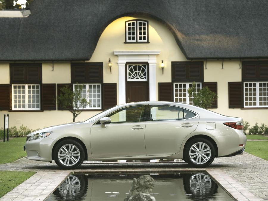  Lexus ES250 2013 года  (ZA) (фото 17 из 30)